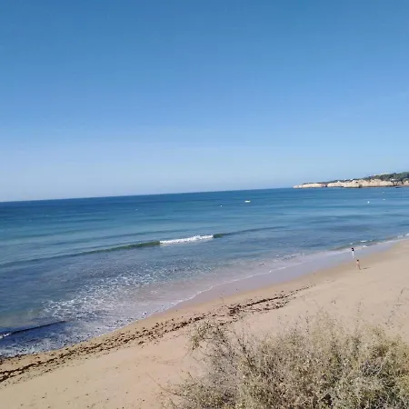 Sons Do Mar - Charming By The Sea